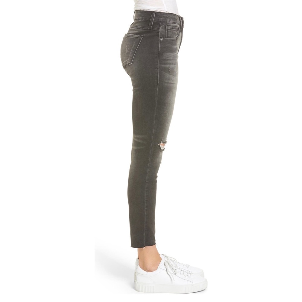 NWOT* • STS Blue Emma Distressed Denim Crop • Size 28 👖*one FLAW (please read) - Picture 13 of 15